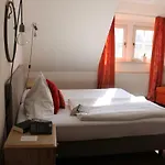 Weingut Gaestehaus Weigand 게스트하우스 4*