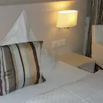 Weingut Gaestehaus Weigand Gasthuis 4*