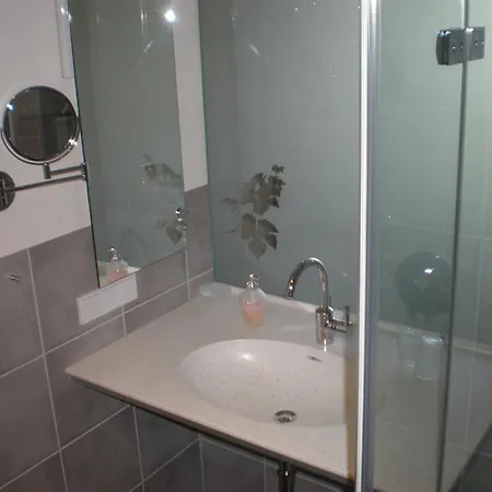 Guest house Weingut Gaestehaus Weigand 3*