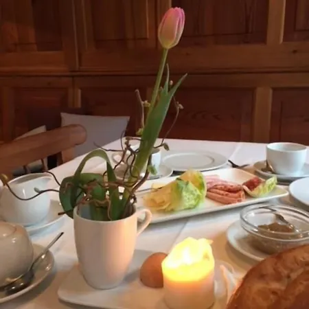 Penzion Weingut Gaestehaus Weigand 4*